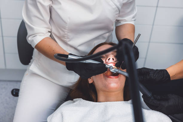Best Emergency Tooth Extraction in Delano, CA